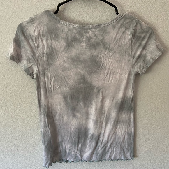 American Eagle T-Shirt! - Picture 2 of 3